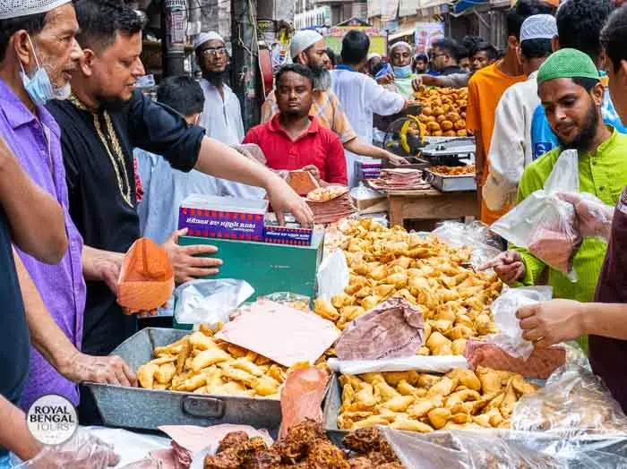 Most famous street foods of Bangladesh