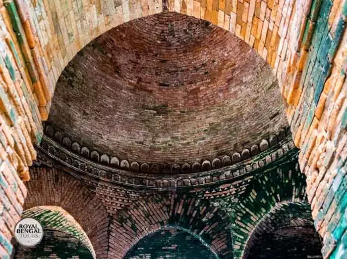 abstruct photo of goaldi mosque